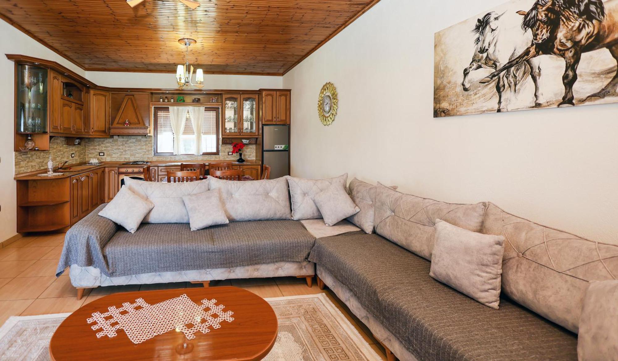 Villa Kevin 베라트 외부 사진