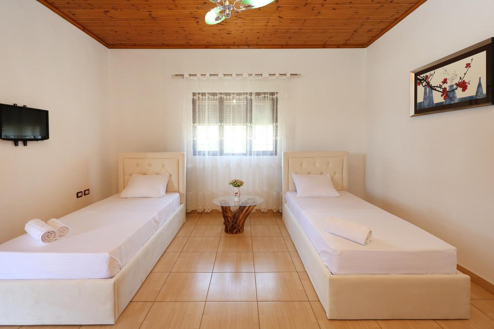 Villa Kevin 베라트 외부 사진